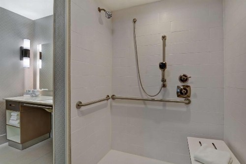 Homewood Suites By Hilton Savannah Airport - image 9