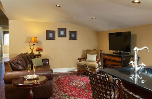 The Inn on West Liberty - image 30