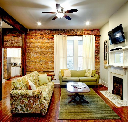 Newly Renovated Historic Savannah Townhome!
