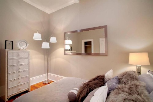 201 York #2 · Newly Renovated Parkside Apt! - image 8