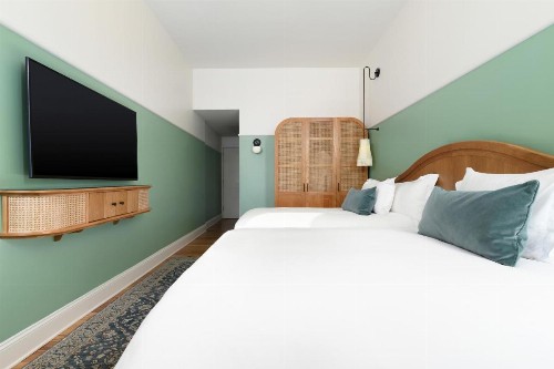 The Drayton Hotel - image 44