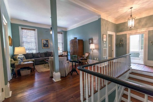 Corner Door Townhome 4 Bedroom by Lucky Savannah - image 10