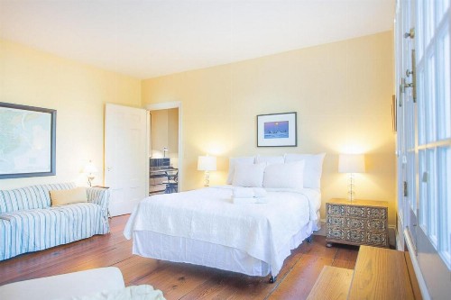 Cohen House Main by Lucky Savannah - image 10