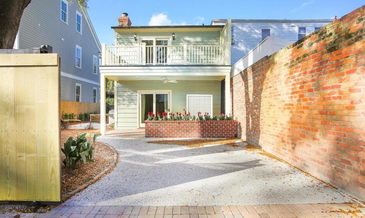 511 East Congress Street by Lucky Savannah - main image