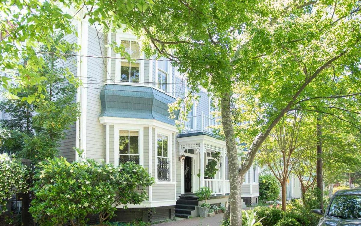 Queen Anne Manor by Lucky Savannah - image 7