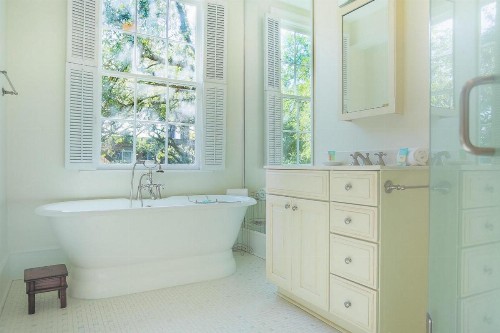 Cohen House Main and Garden by Lucky Savannah - image 8