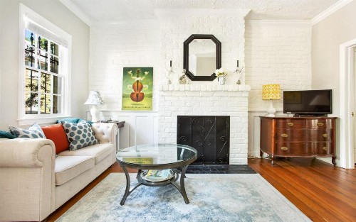 Wakefield Cottage by Lucky Savannah - image 1