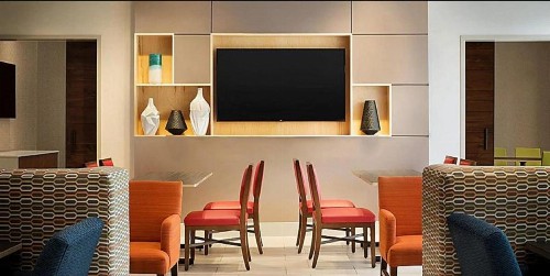 Holiday Inn Express & Suites - Savannah W - Chatham Parkway an IHG Hotel - image 21