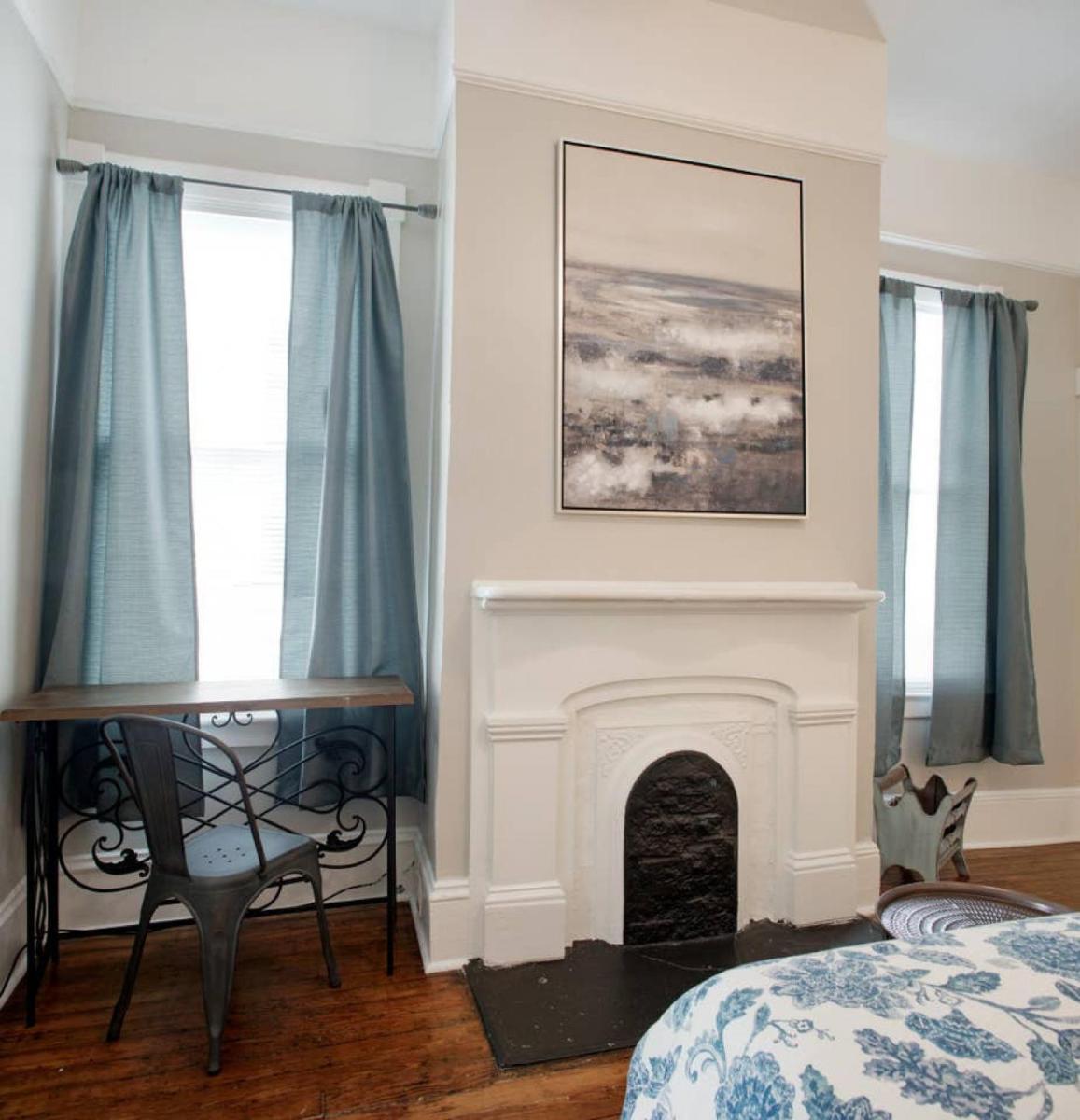 Huge 5 bed 5 bath in Historic Downtown Savannah - image 7