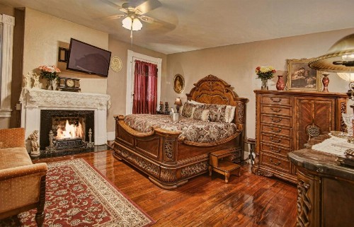 McMillan Inn - image 5