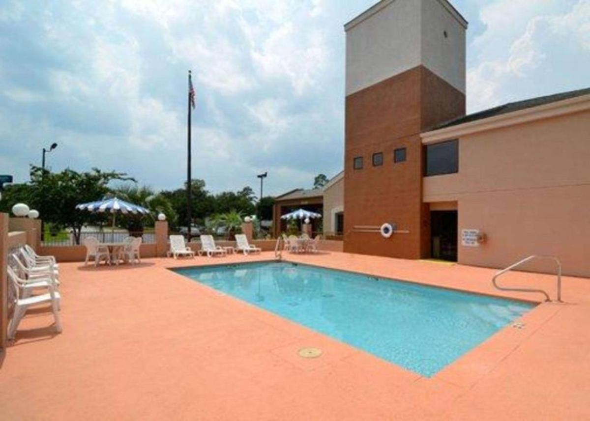 Sleep Inn - Savannah Gateway - image 6