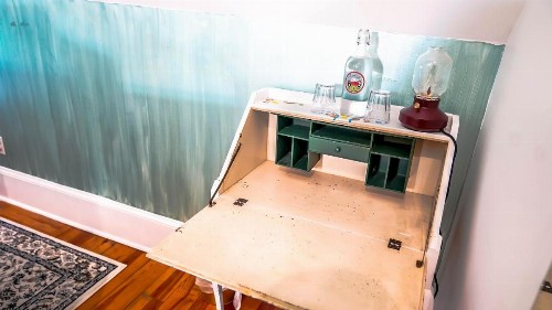 The Isetta Inn - image 13