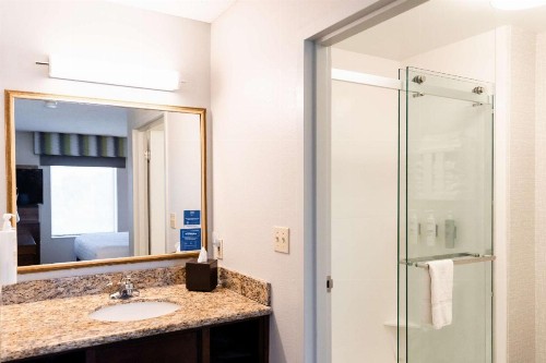 Hampton Inn & Suites Scottsbluff - image 31