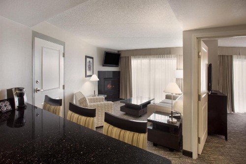 Holiday Inn Scottsdale North- Airpark an IHG Hotel - image 40
