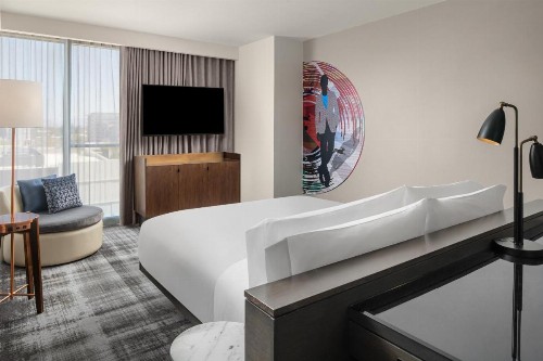 W Scottsdale - image 6