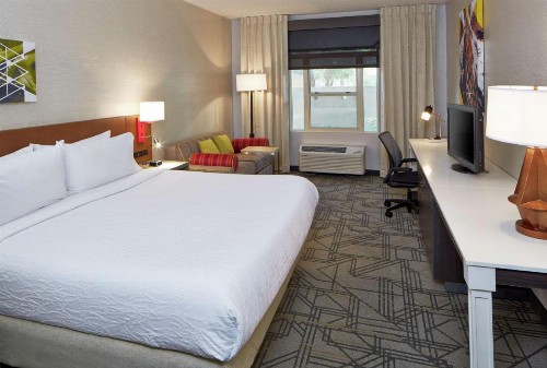 Hilton Garden Inn Scottsdale Old Town - image 38