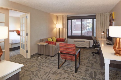 Hilton Garden Inn Scottsdale Old Town - image 50