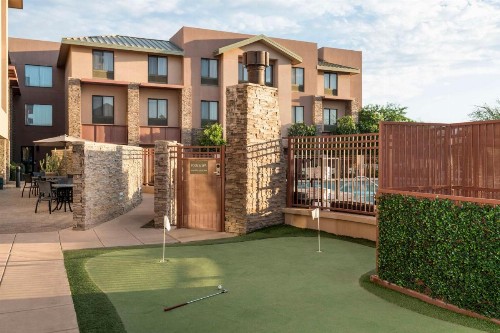 Hilton Garden Inn Scottsdale North/Perimeter Center - image 20