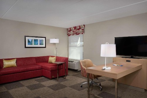 Hampton Inn & Suites Scottsdale On Shea Blvd - image 37