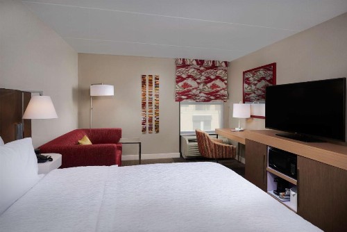 Hampton Inn & Suites Scottsdale On Shea Blvd - image 43