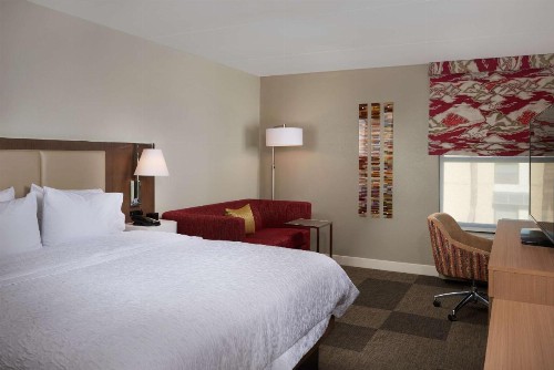 Hampton Inn & Suites Scottsdale On Shea Blvd - image 48