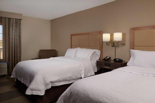 Hampton Inn & Suites Phoenix/Scottsdale - image 13