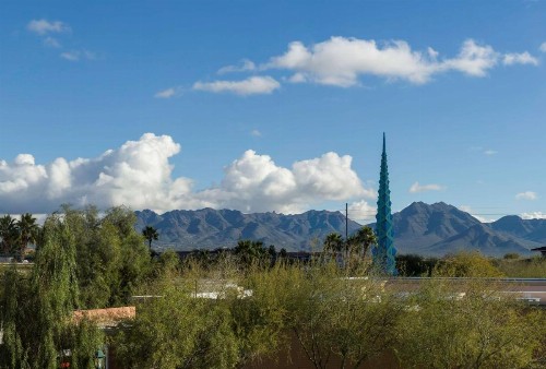 Hampton Inn & Suites Phoenix/Scottsdale - image 3
