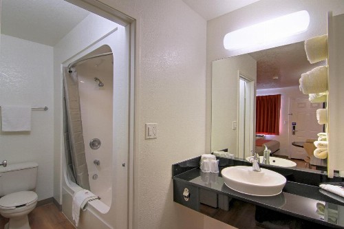 Motel 6-Scottsdale AZ - image 27
