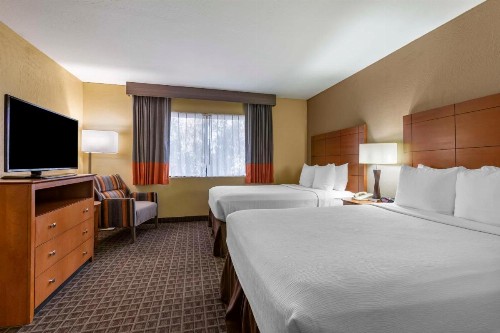 Best Western Plus Scottsdale Thunderbird Suites - image 22