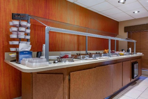 Best Western Plus Scottsdale Thunderbird Suites - image 29