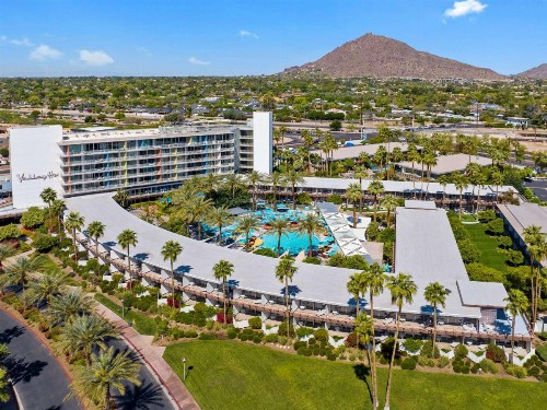 Hotel Valley Ho - image 4