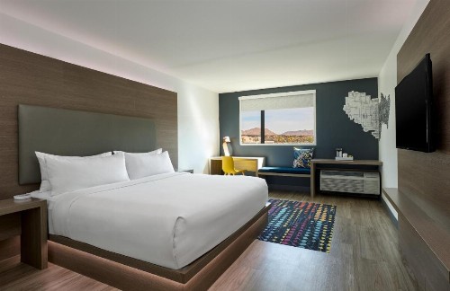 Aloft Scottsdale - image 2