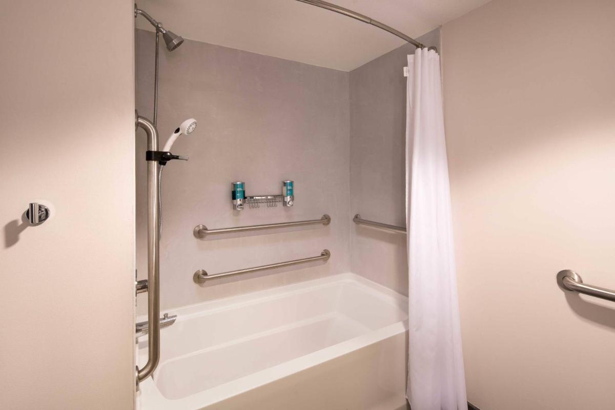Aloft Scottsdale - image 7