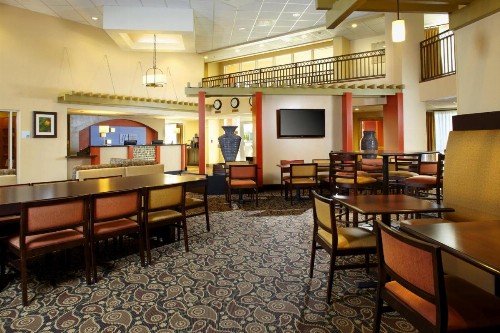 Holiday Inn Express Hotel & Suites Scottsdale - Old Town an IHG Hotel - image 7