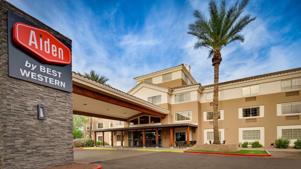 Aiden by Best Western @ Scottsdale North - image 4
