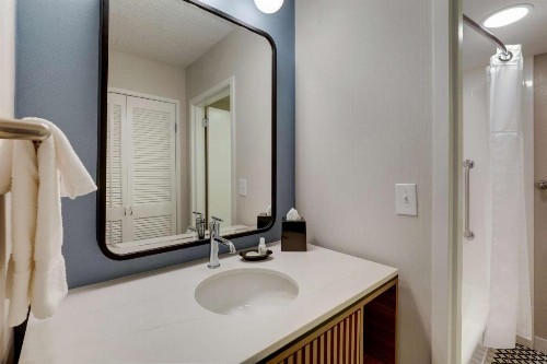 Sonesta Select Scottsdale at Mayo Clinic Campus - image 11