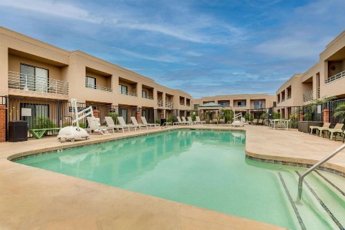 Sonesta Select Scottsdale at Mayo Clinic Campus - image 13