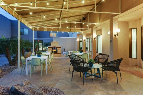Sonesta Select Scottsdale at Mayo Clinic Campus - image 37
