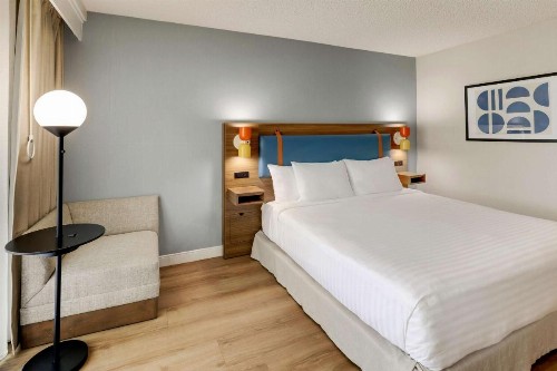 Sonesta Select Scottsdale at Mayo Clinic Campus - image 49