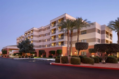 Courtyard by Marriott Scottsdale Old Town - image 3