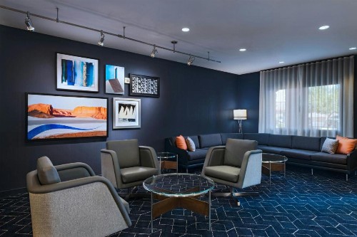 Courtyard by Marriott Scottsdale Old Town - image 8