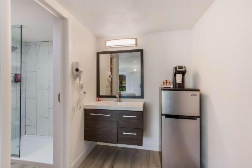 SureStay Plus Hotel by Best Western Scottsdale North - image 14