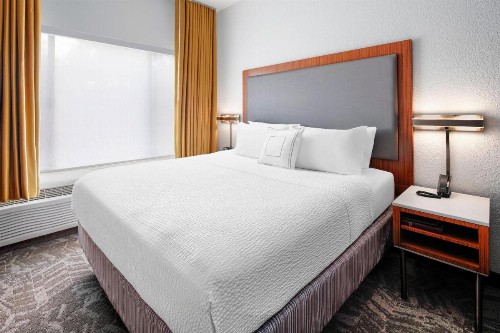 SpringHill Suites Scottsdale North - image 8