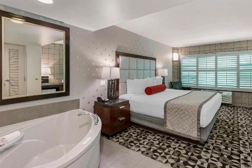 Best Western Plus Sundial - image 12