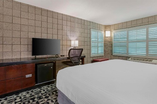 Best Western Plus Sundial - image 25