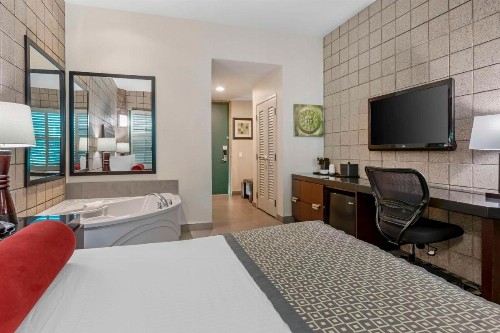 Best Western Plus Sundial - image 3