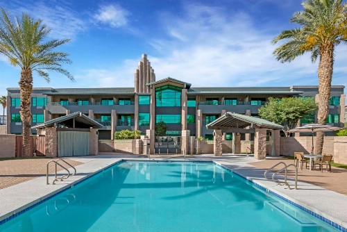Best Western Plus Sundial - image 44