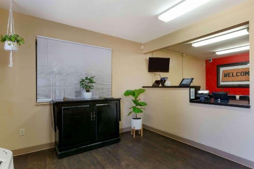 Extended Stay America Suites - Phoenix - Scottsdale - North - image 4