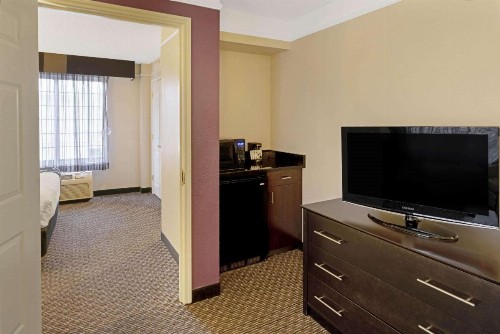 La Quinta by Wyndham Phoenix Scottsdale - image 21