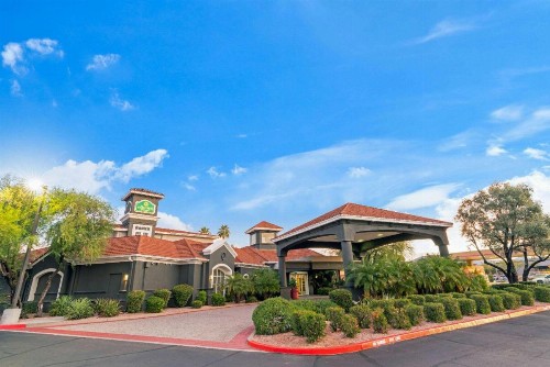 La Quinta by Wyndham Phoenix Scottsdale - image 3